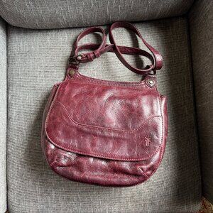 Frye Melissa Leather Crossbody Saddle Bag in Wine